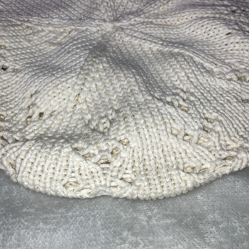 🩵Crocheted beanie🩵 - Picture 2 of 5